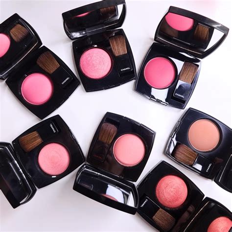 how to apply chanel blush